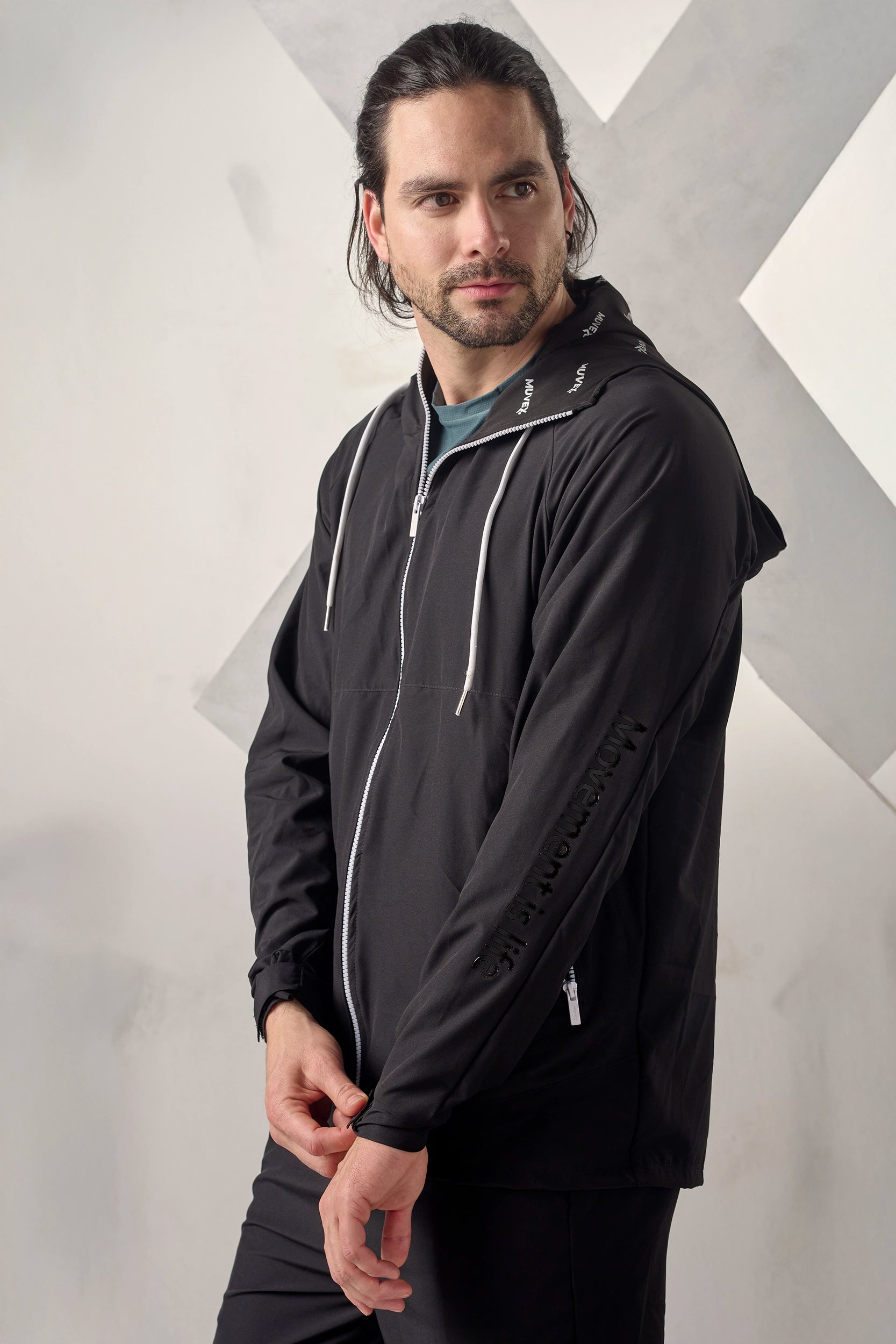 MOVEMENT JACKET